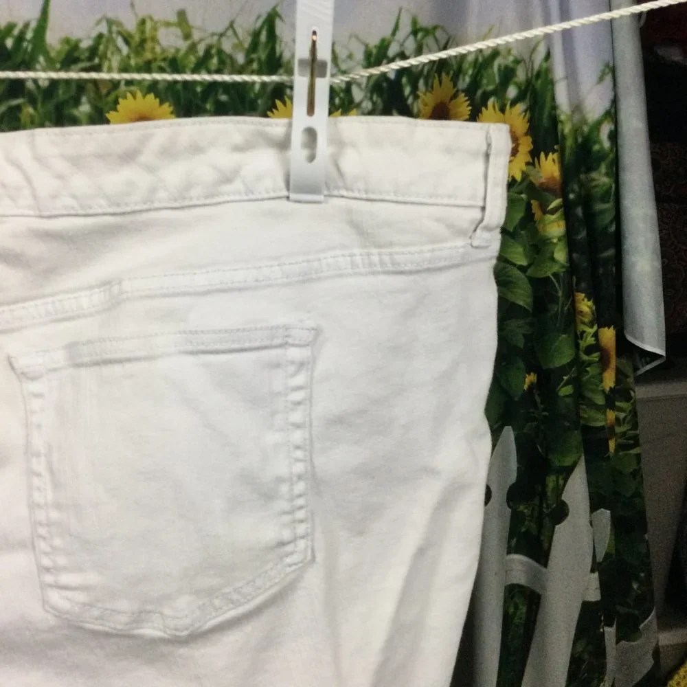Torrid Denim White Jean Shorts Frayed Hem 26